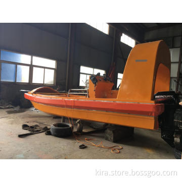 Fast rescue lifeboat with Single Arm Davit